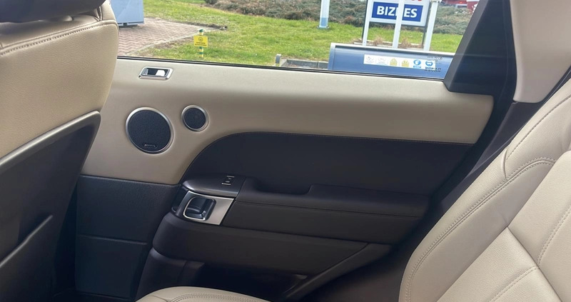 Land Rover Range Rover Sport cena 319900 przebieg: 100000, rok produkcji 2018 z Marki małe 704